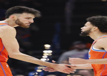 Alex Caruso Wingspan & Vertical Leap: Key to His Defensive Success