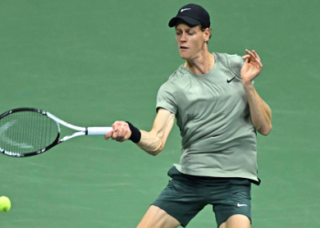 Ben Shelton vs Felix Auger-Aliassime: ATP Paris 2024 Live Match Results