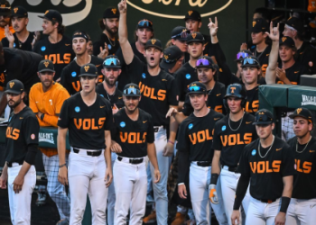 Tennessee vs Florida Baseball Preview and Prediction for the 2024 Season
