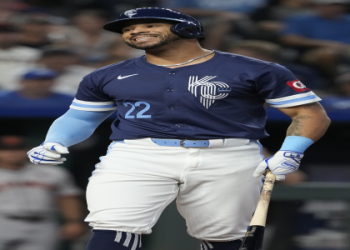 Yuli Gurriel Net Worth: How Much is the Baseball Star Worth?