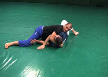 Body Slamming in UFC 4: Controls, Techniques and Strategies