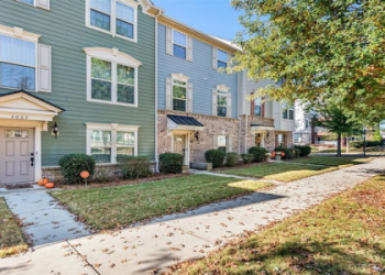 Considering 2124 River Oaks Blvd? Get the Facts Before You Buy!