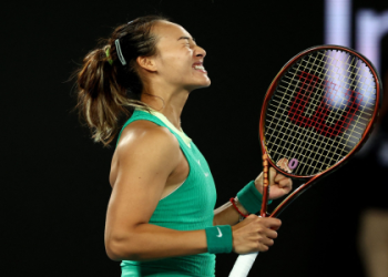 Whats Zheng Qinwen Net Worth?  A Look at Her Career Earnings