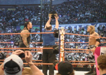 WWE Monday Night Raw Allstate Arena March 25th:  Dont Miss Out on This Epic Wrestling Spectacle!