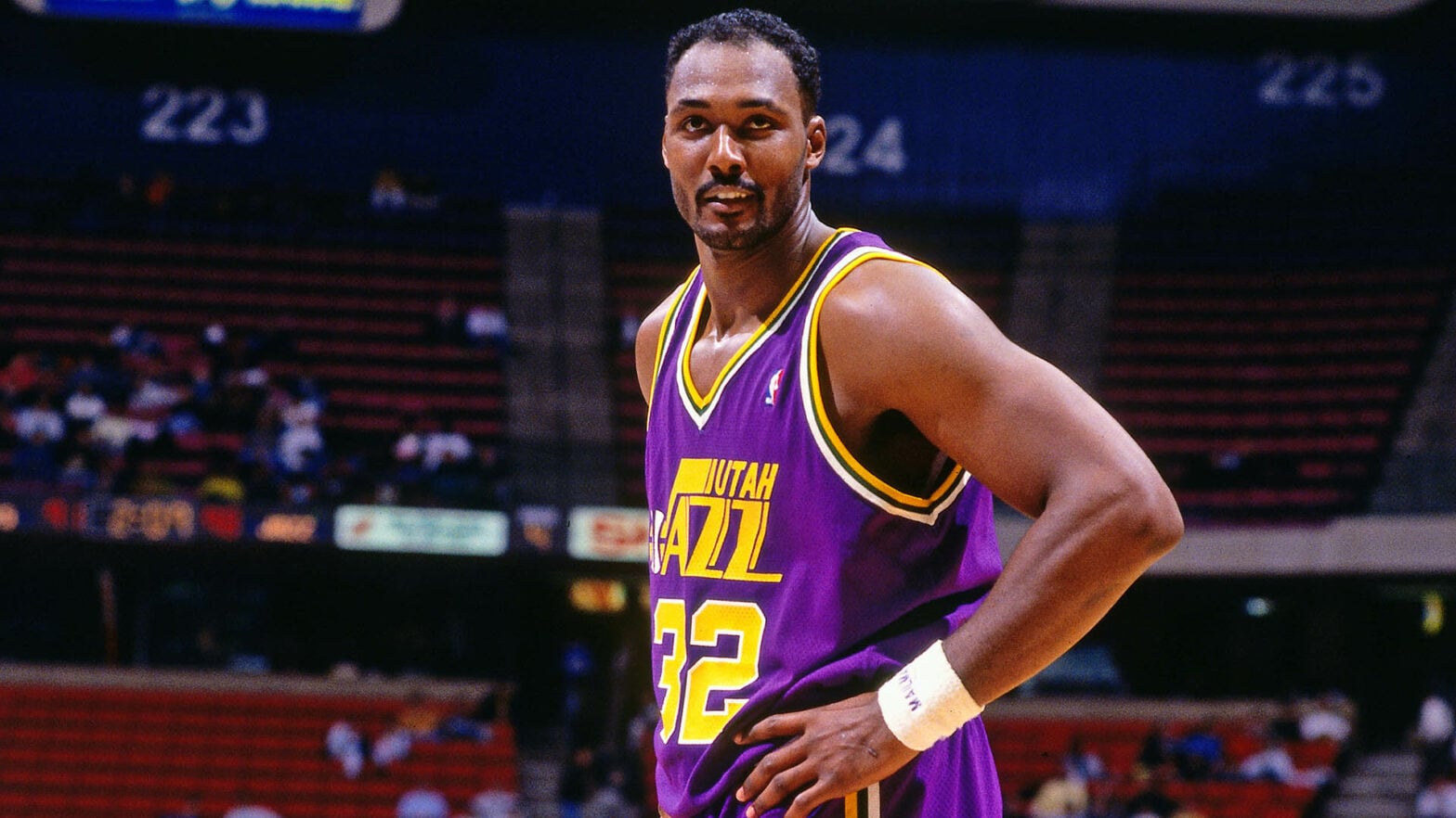 Karl Malone Wingspan: See How His Massive Reach Changed the Game of Basketball Forever (NBA Finals)