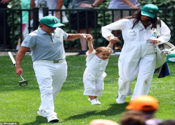 Get to Know Erik van Rooyens Wife: Their Love Story Revealed