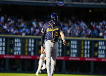 Christian Yelichs Wife: Who Is She? Everything You Need to Know About the Baseball Stars Wife!