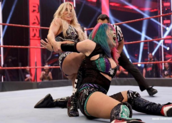 Charlotte Flair: A complete guide to the Queens wrestling moves!
