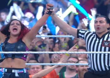 Wrestling Announcer Script: How to Get the Audience Pumped!