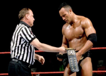 The Best of Earl Hebner: Relive the Legendary Referees Most Memorable Matches!