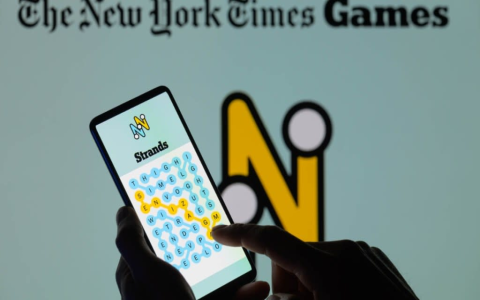 What does arrives at crossword clue mean? Here are some helpful hints to solve this puzzle quickly!