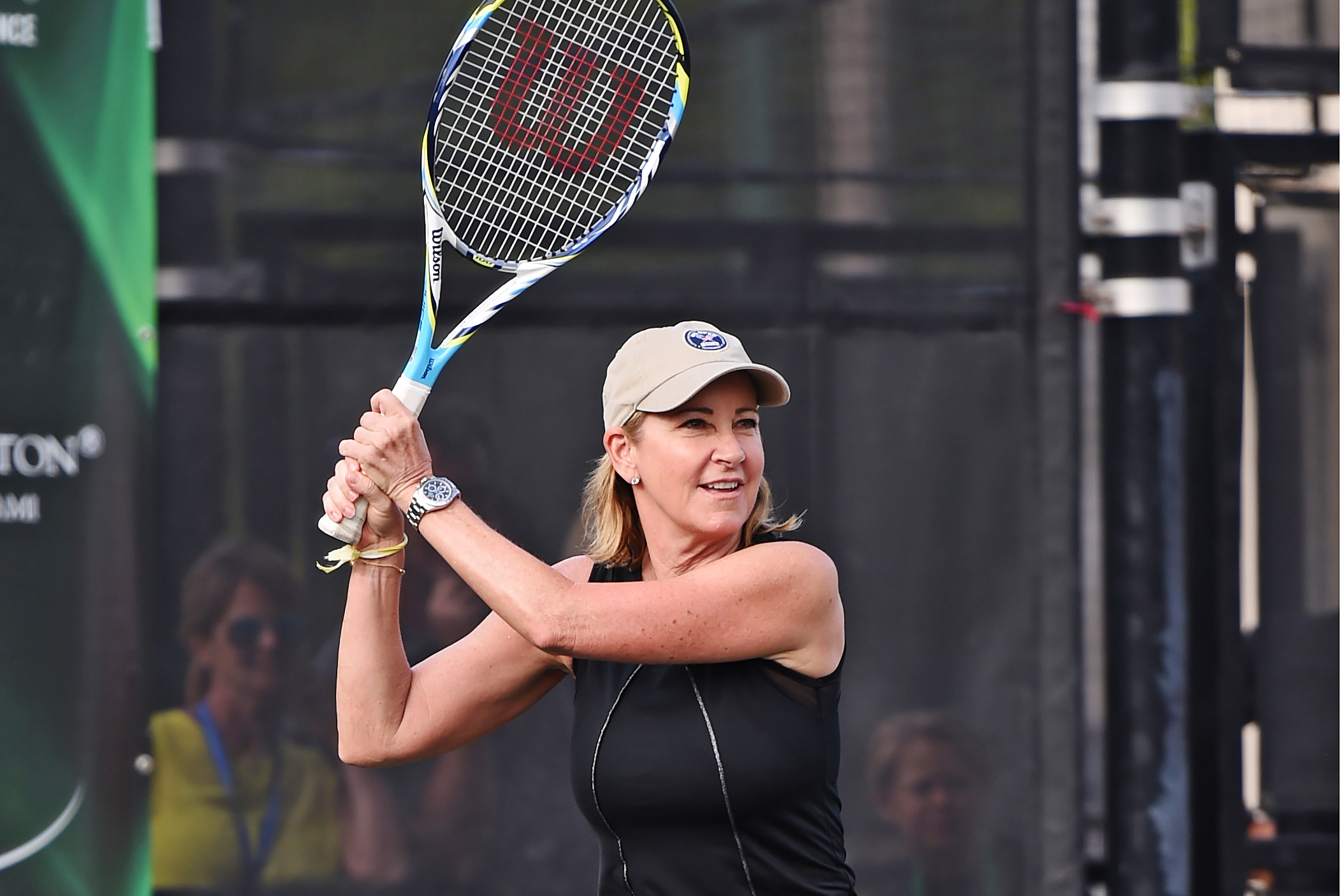 Chris Evert Net Worth: Discover the Fortune of This Tennis Icon.