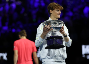 Zverev vs Rune: Head-to-Head Stats & Prediction for Alexander Zverev Fans!