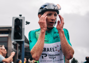 lloyd williams clothing: Simple Style Guide & Where to Buy