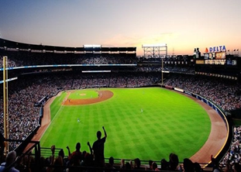 How late can you enter a baseball game? Heres what fans should know!