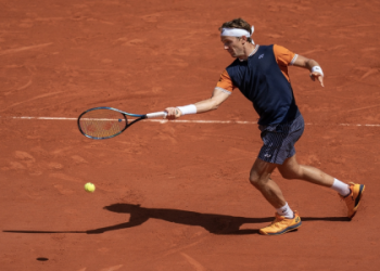 Ruud vs Shelton Prediction: Whos the Favorite to Win? (Expert Tennis Picks)