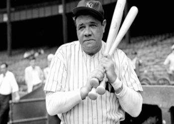 Picture of Lou Gehrig and Babe Ruth You Must See - Amazing Photos Online.