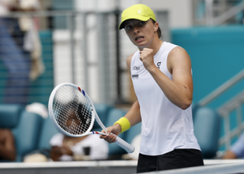 Magda Linette prediction for the upcoming game: find out who holds the advantage.