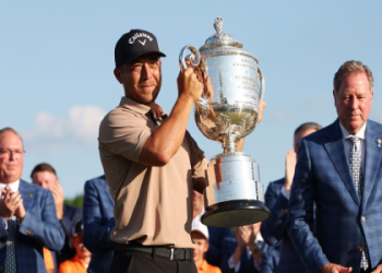 Who is the current best golfer without a major? Lets discuss the top contenders right now.