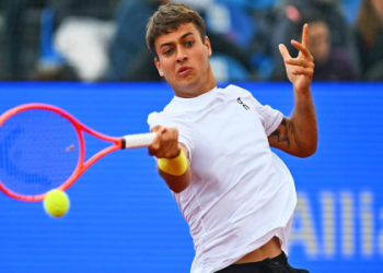 Zverev vs Alcaraz H2H: Whos got the edge in head to head?