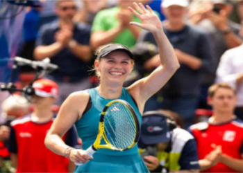 Caroline Wozniacki Net Worth Fully Explained: How She Built Her Fortune On and Off the Tennis Court.