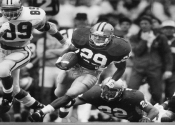 Can You Return a Muffed Punt? Key Things to Understand Now