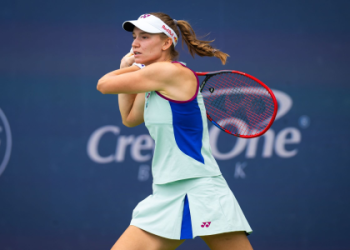 Get the latest Caroline Garcia predictions here: analysis of her form and opponent matchups.