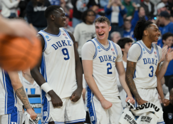 See Curtis Blaydes no beard photos: Fans react to the UFC stars surprising transformation.